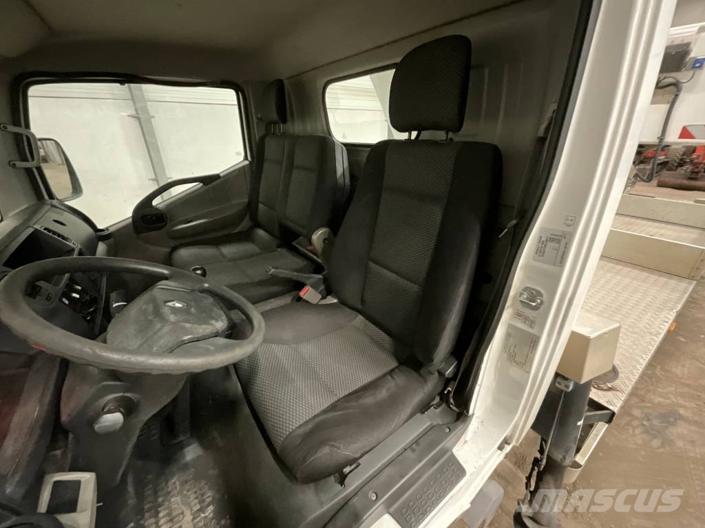 Renault Maxity 120 + multitel mt202 Pacēlāji uz automašīnas bāzes