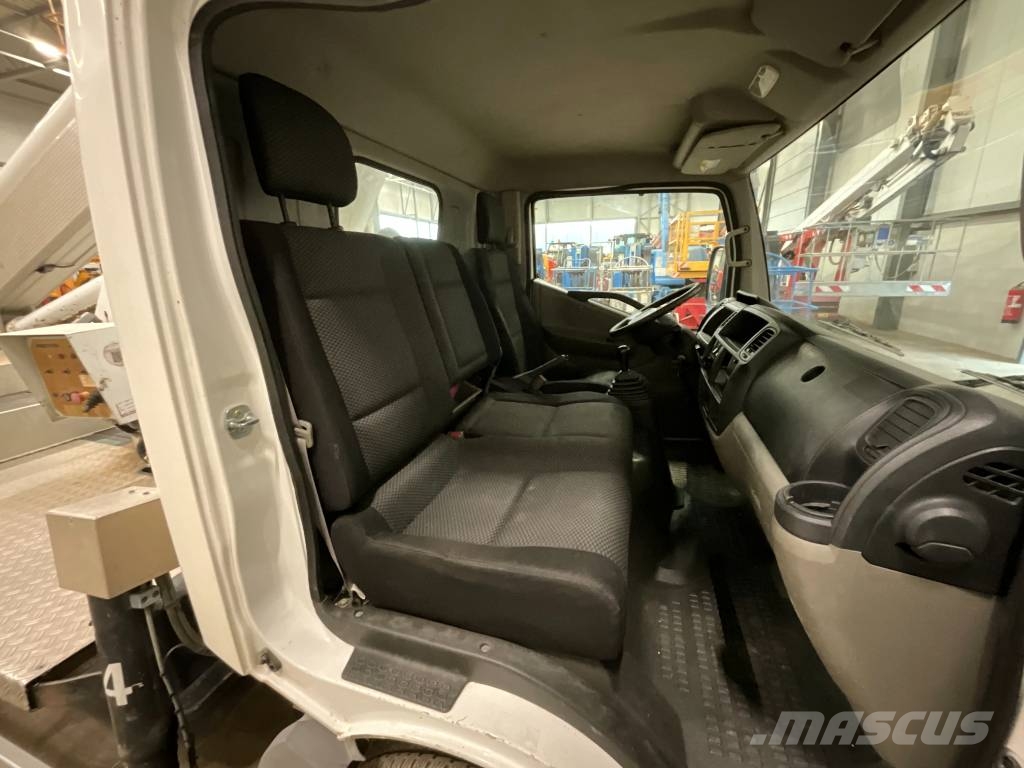 Renault Maxity 120 + multitel mt202 Pacēlāji uz automašīnas bāzes