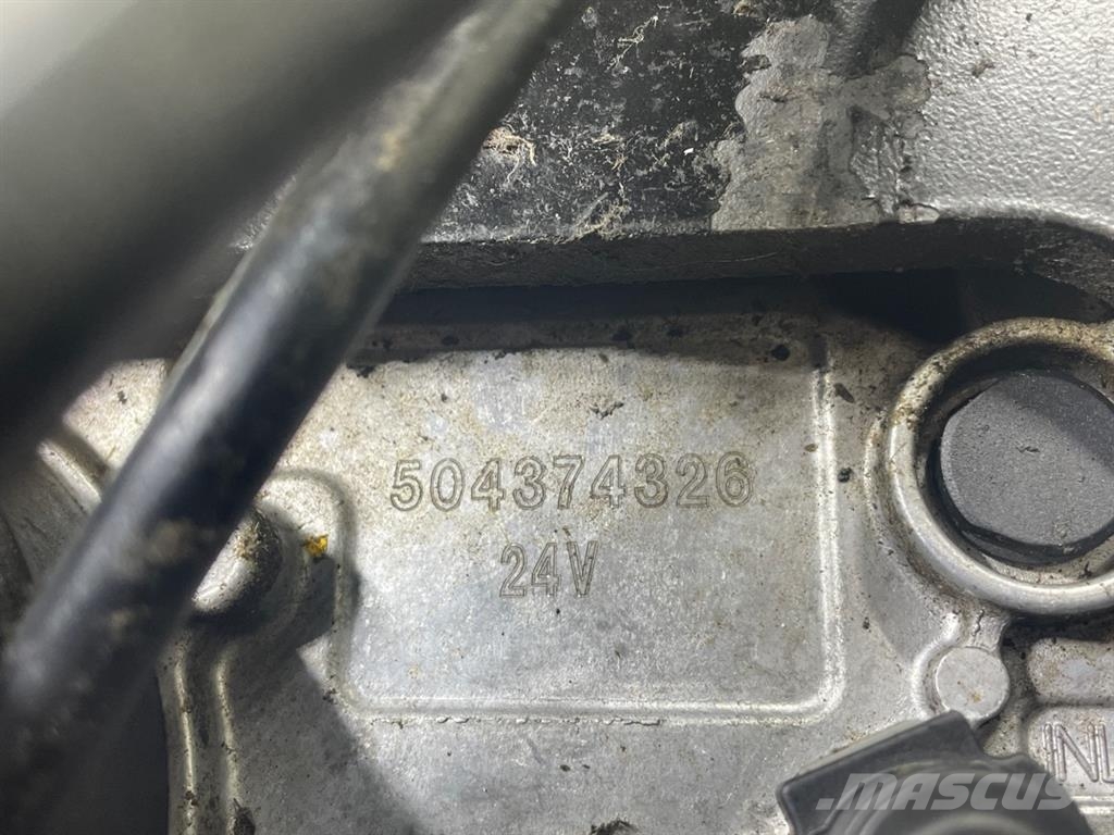 New Holland W110C-504374326-24V-Adblue Motorer