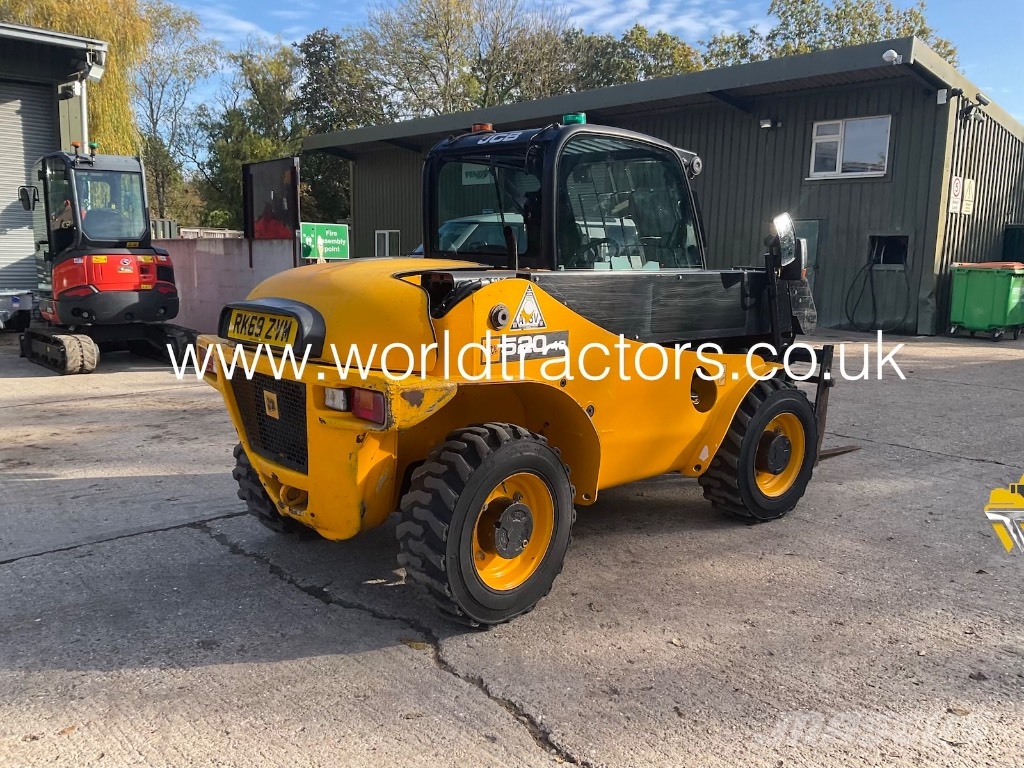JCB 520-40 Teleszkópos rakodók