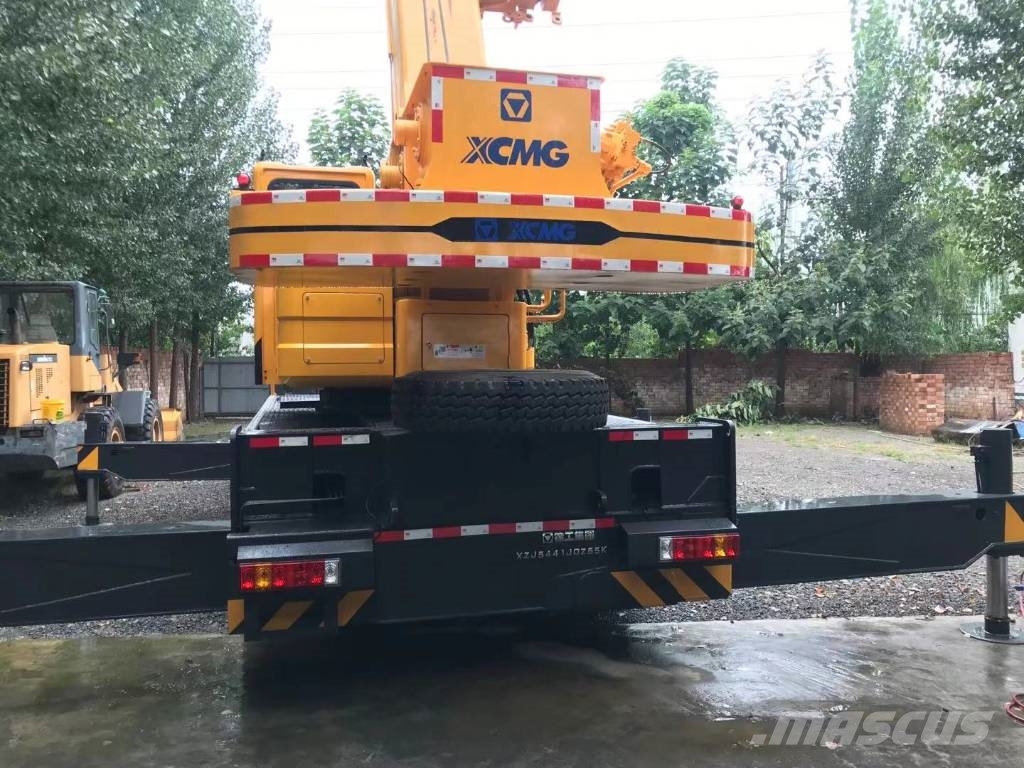 XCMG QY50KC All terrain cranes