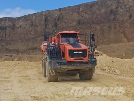 Doosan DA 45 ساحبات مفصلية