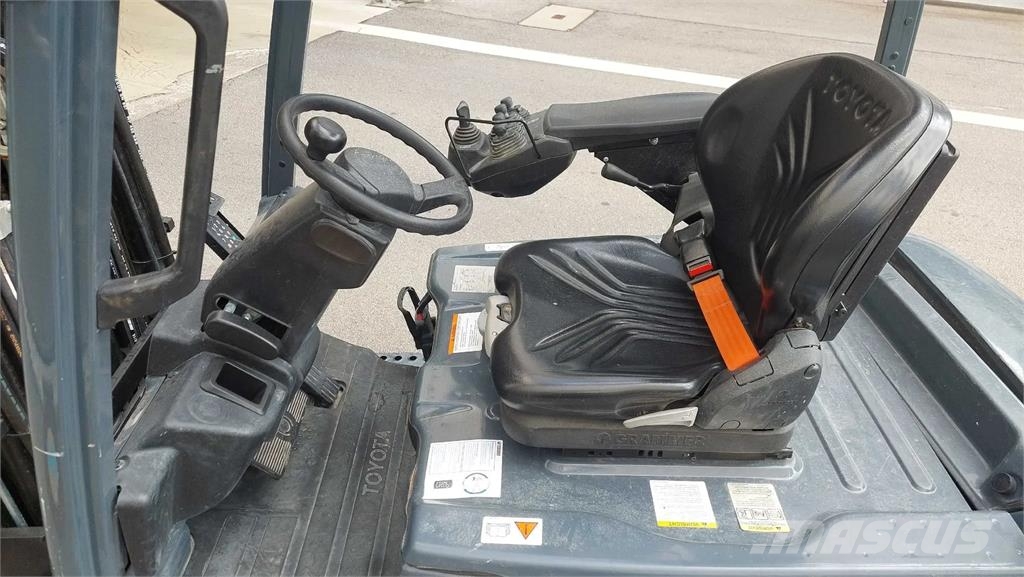 Toyota 8FBM20T - FSW 4700 Electric forklifts