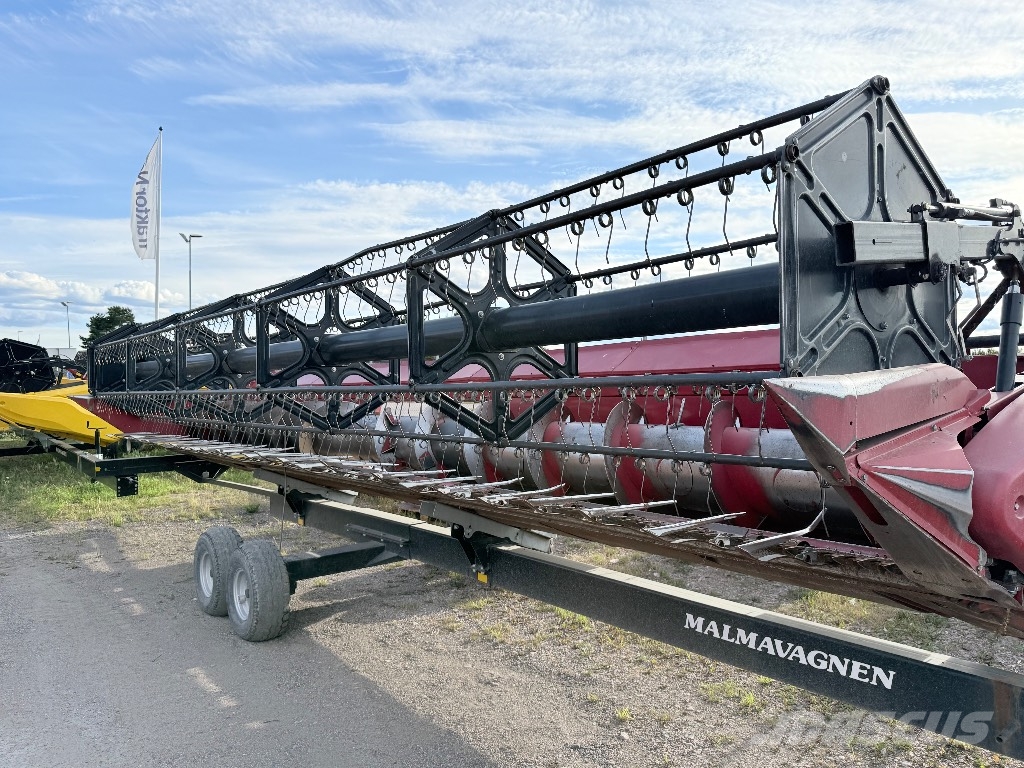 Case IH Axialflow 7240 30” Mietitrebbiatrici