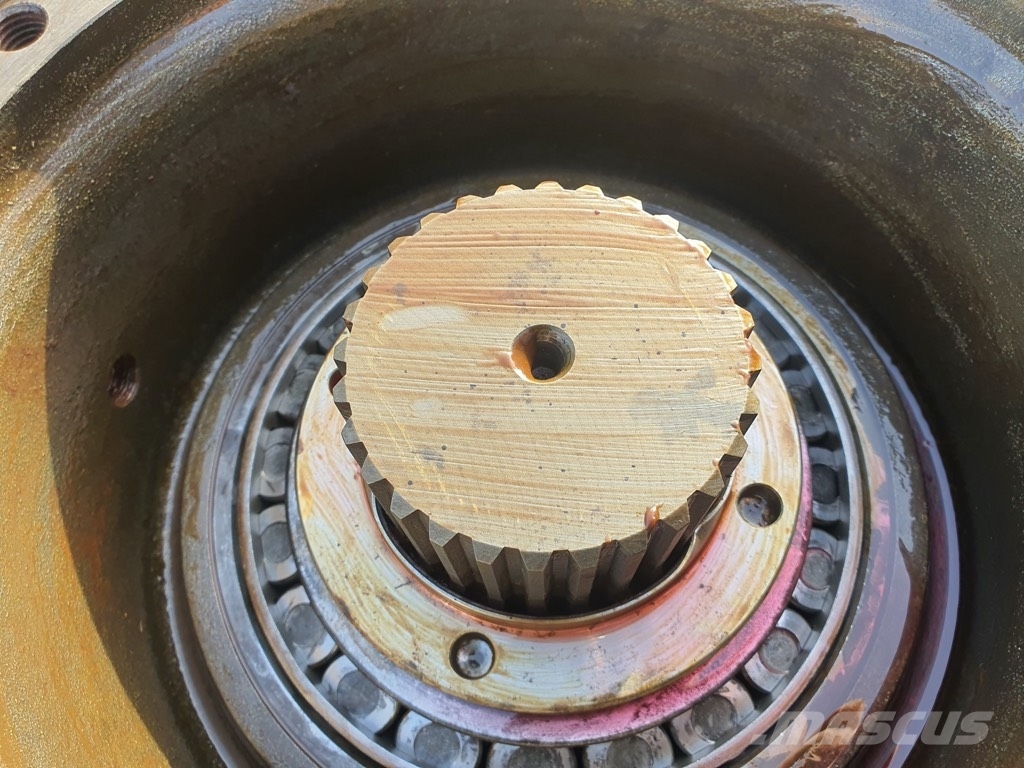 Bonfiglioli SLEWING GEARS PARTS NEW Transmission