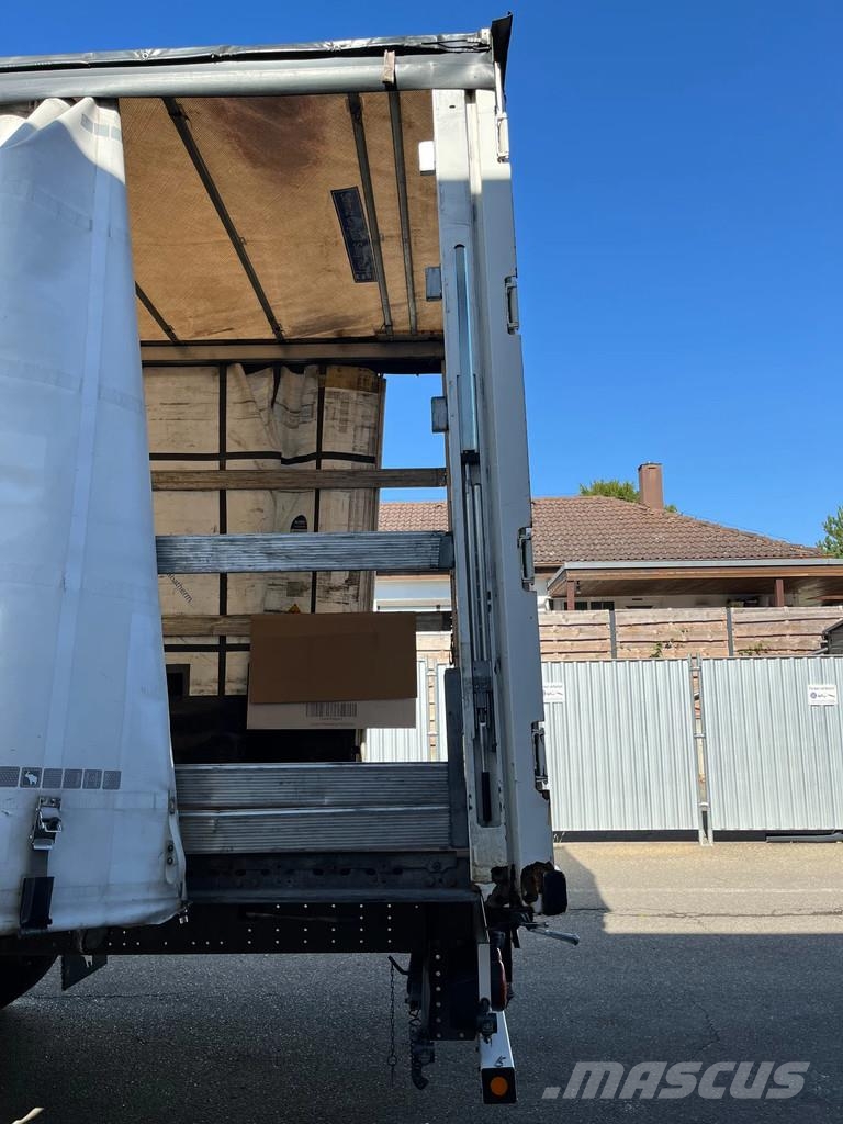 Schmitz Cargobull SCB*S3T 24/L 3 Achs*Spezial-SANH*RUNGENTASCHEN*ver نصف مقطورات بباب جانبي