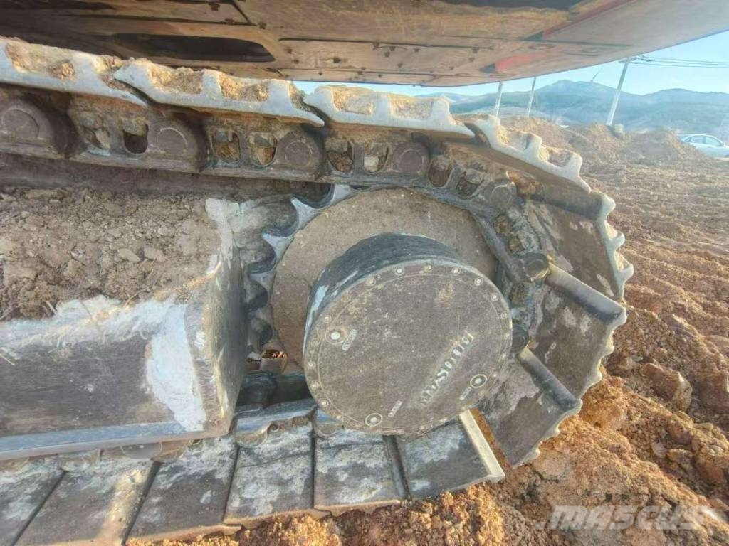 Doosan DX 450 LC-9 水陆两栖挖掘机