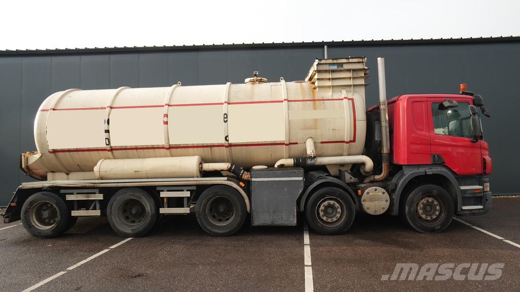 Scania P 380 – 10x4 blow and suck truck Camiones cisternas
