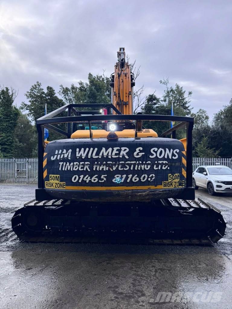 JCB JS220 Harvester Conversion Harvesterit