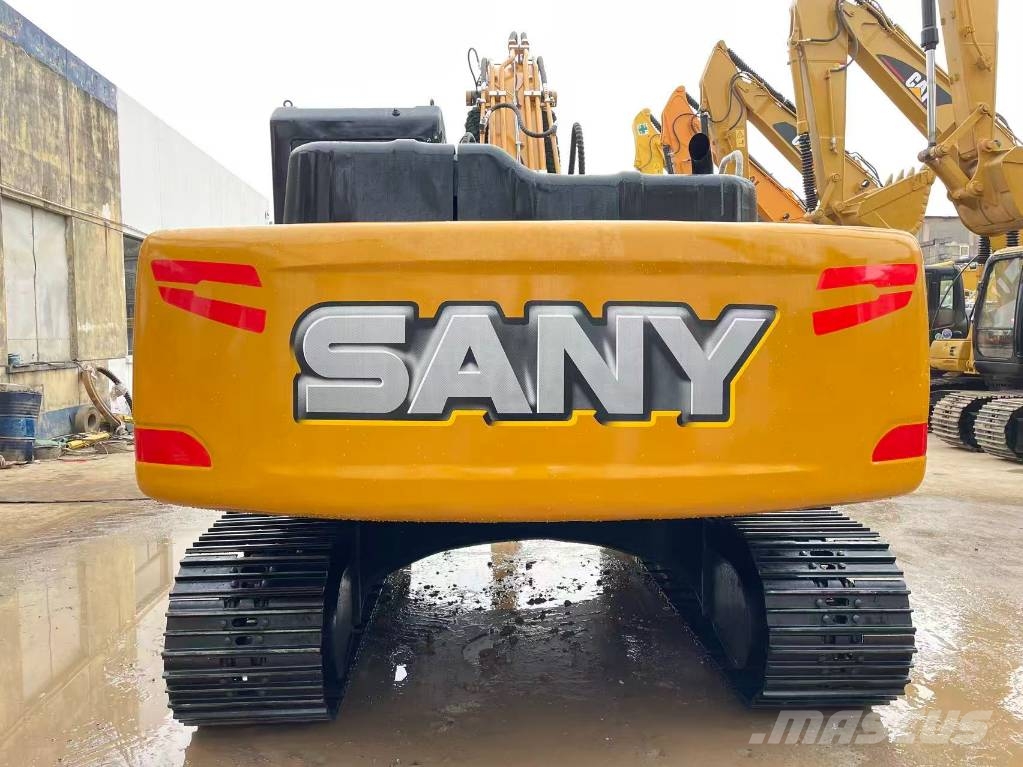 Sany 215C Gravemaskiner på larvebånd