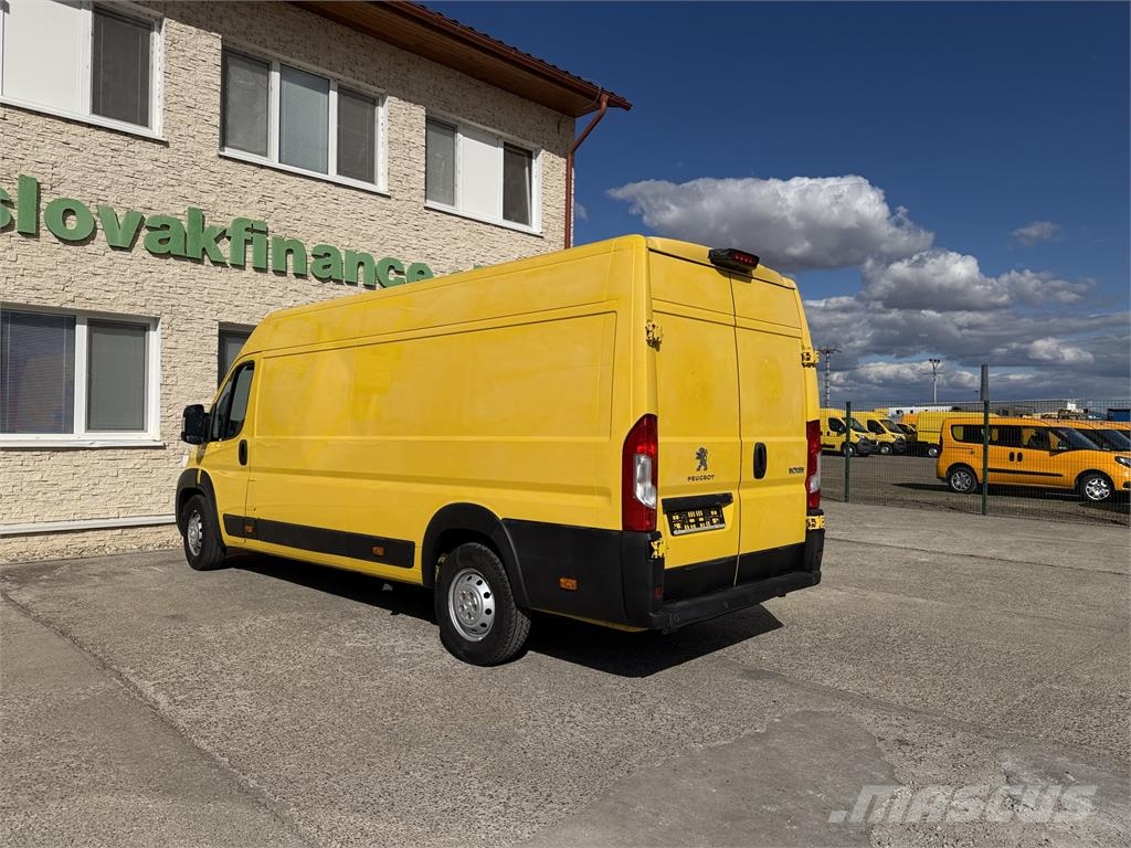 Peugeot Boxer VIN 185 Dostavna vozila / kombiji