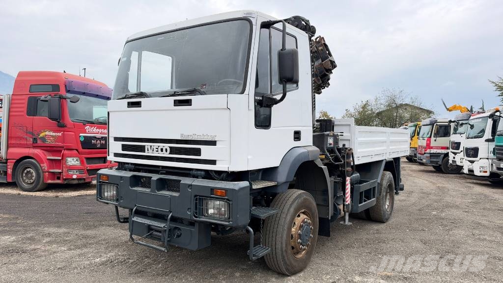 Iveco EUROTRAKKER 190E304X4 stake body - crane Hiab 175 平ボディー