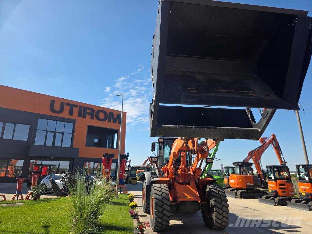Hitachi ZW 180-6, High dump 8cm, tires L5 90% ok Radlader