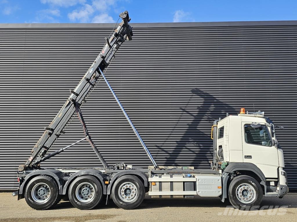 Volvo FMX 470 8x4 / 30t KABEL - CONTAINER SYSTEEM Hook lift trucks