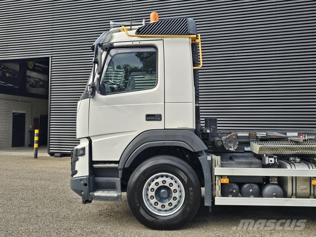 Volvo FMX 470 8x4 / 30t KABEL - CONTAINER SYSTEEM Hook lift trucks