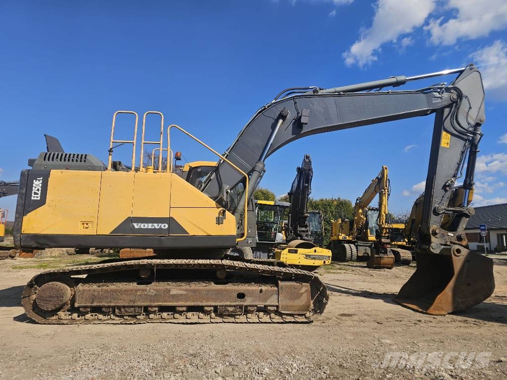 Volvo EC 250 EL Excavadoras sobre orugas
