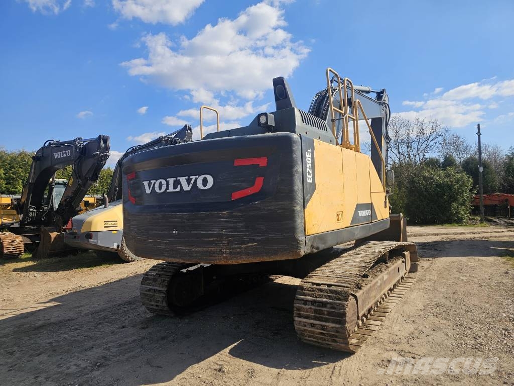 Volvo EC 250 EL Excavadoras sobre orugas