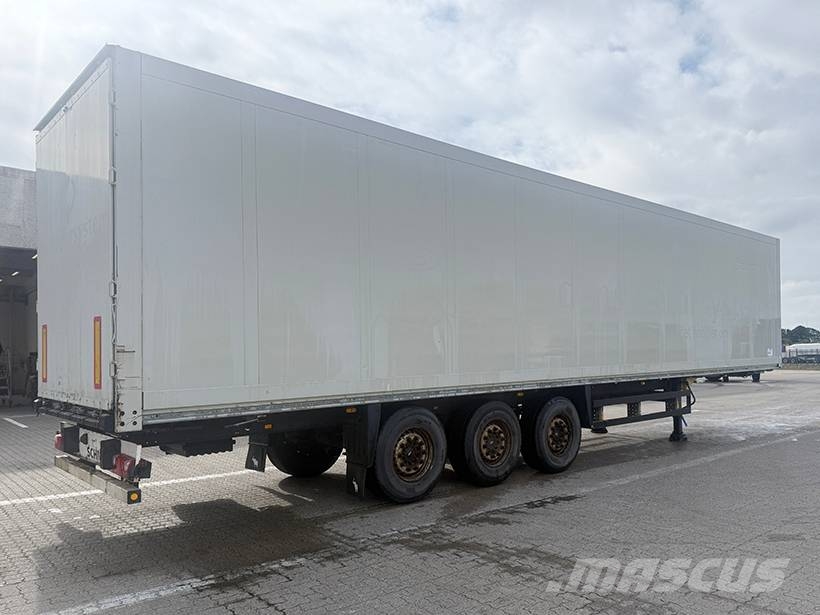 Schmitz Cargobull Boxtrailer / Kofferauflieger Box body semi-trailers