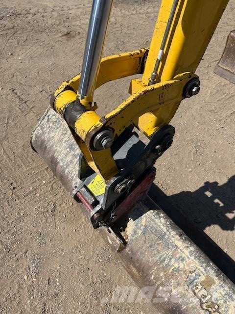 Komatsu PC 26 MR-5 小型挖掘机