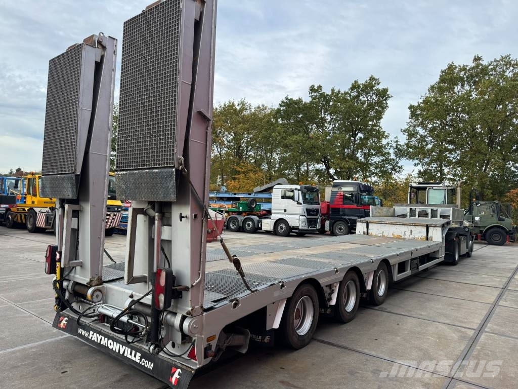 Faymonville Multimax F-S43-1AAF Low loader-semi-trailers