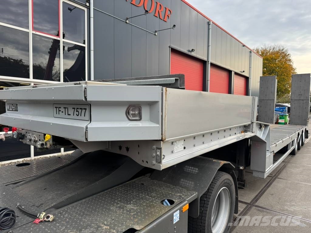 Faymonville Multimax F-S43-1AAF Low loader-semi-trailers