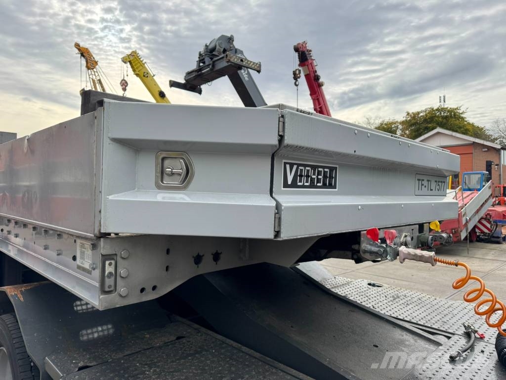 Faymonville Multimax F-S43-1AAF Low loader-semi-trailers