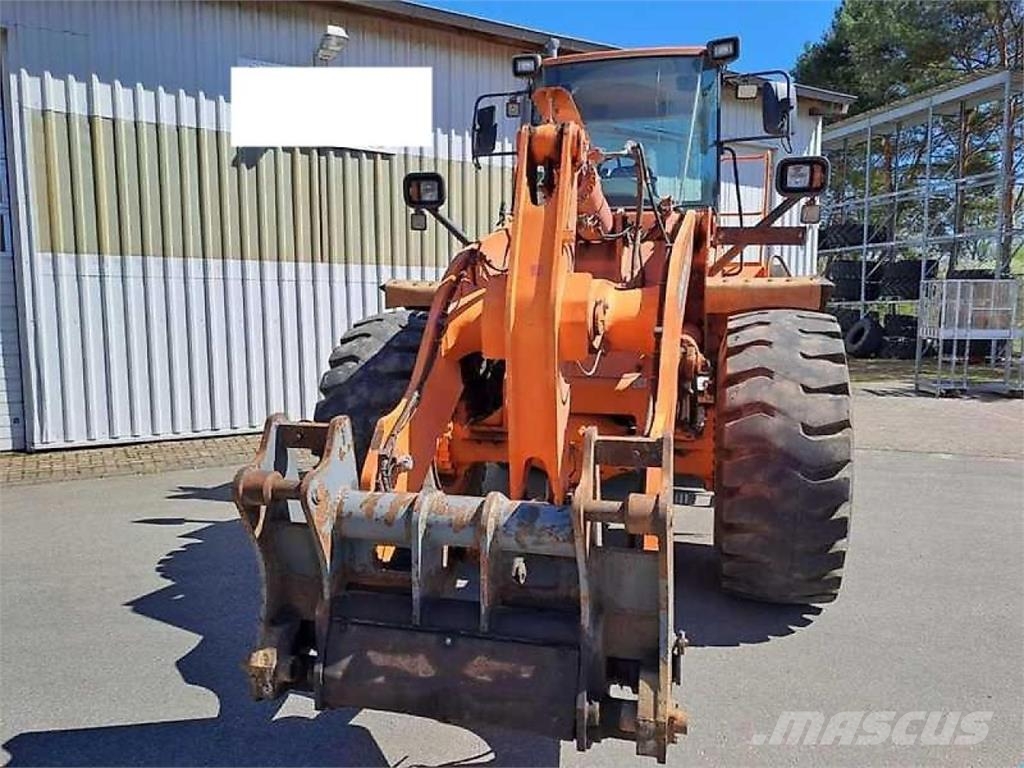  DOOSAN DL 300 Wielladers