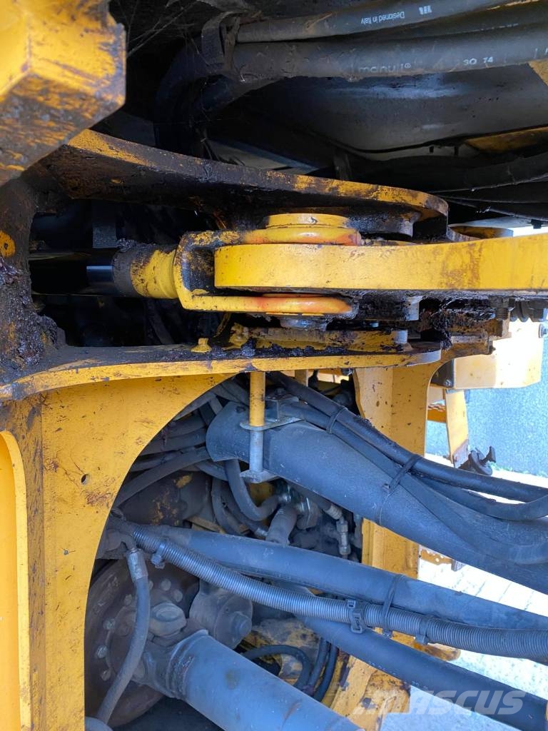 Volvo L 90 G (High tip bucket) 轮式装载机