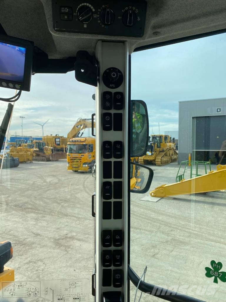 Volvo L 90 G (High tip bucket) 轮式装载机