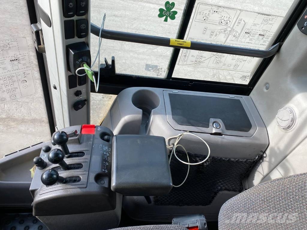 Volvo L 90 G (High tip bucket) 轮式装载机