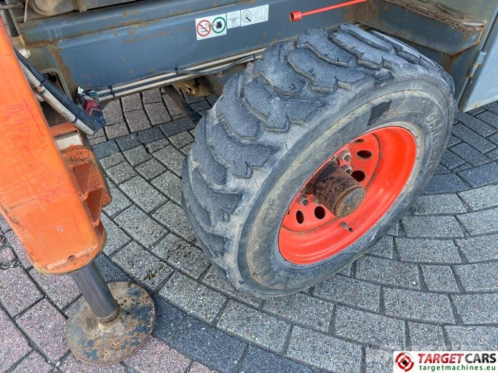 SkyJack SJ8841 RT Diesel 4x4 Scissor Work Lift 1430cm 剪叉式升降机