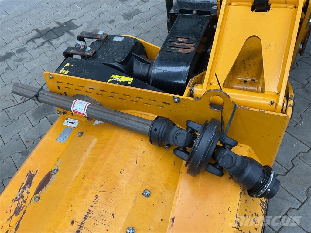 Müthing MU-M/S 180 Cits lopbarības novācēju, kombainu aprīkojums