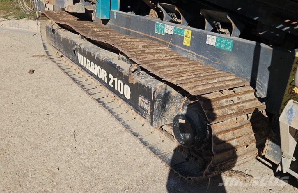 PowerScreen Warrior 2100 移動式篩選機