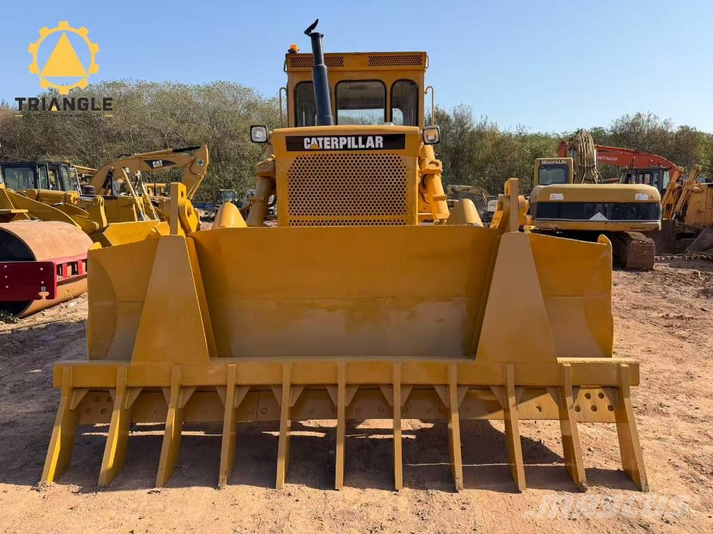 CAT D 8 K Kāpurķēžu buldozeri