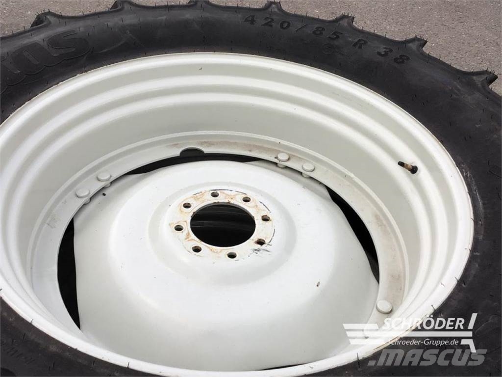 Mitas 2X 340/85 R28 / 2X 420/85 R38 Dubbele wielen
