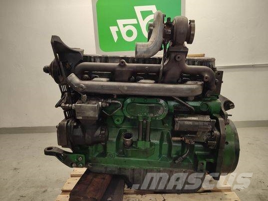 John Deere 7820 (6081HRW42) Motorok