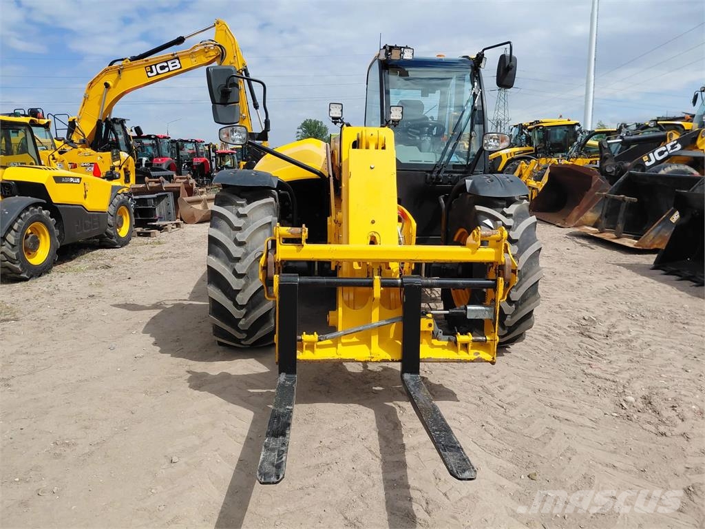 JCB 542-70 Agri Xtra Telescopic handlers