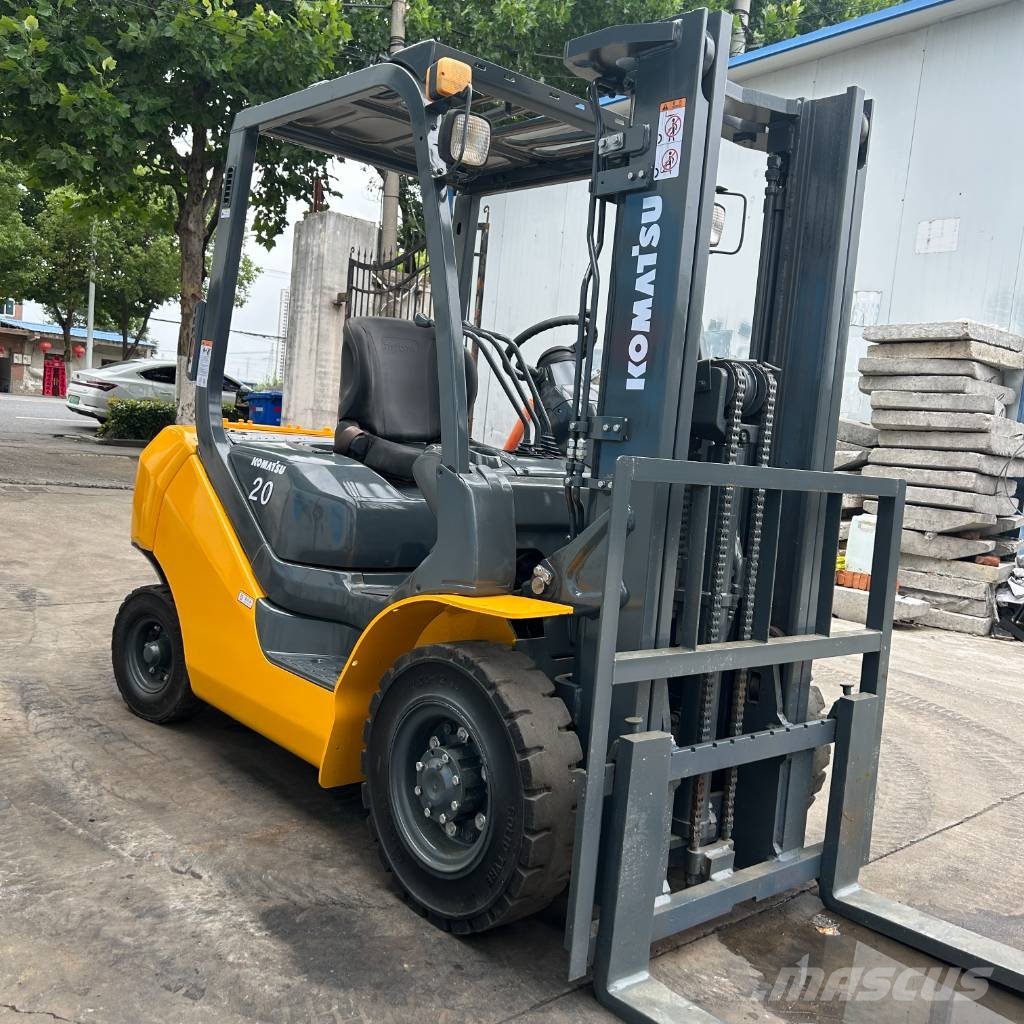 Komatsu FD20 Dieseltrukit