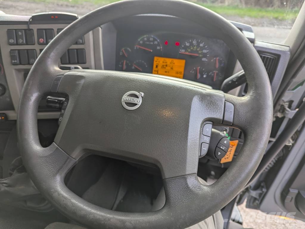 Volvo FL 250 Kamioni sa kranom
