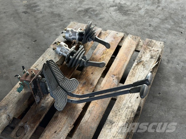 Kobelco SK 250 LC-6JOYSTIC + VALVE BLOCK KOMPLET Гидравлическая система