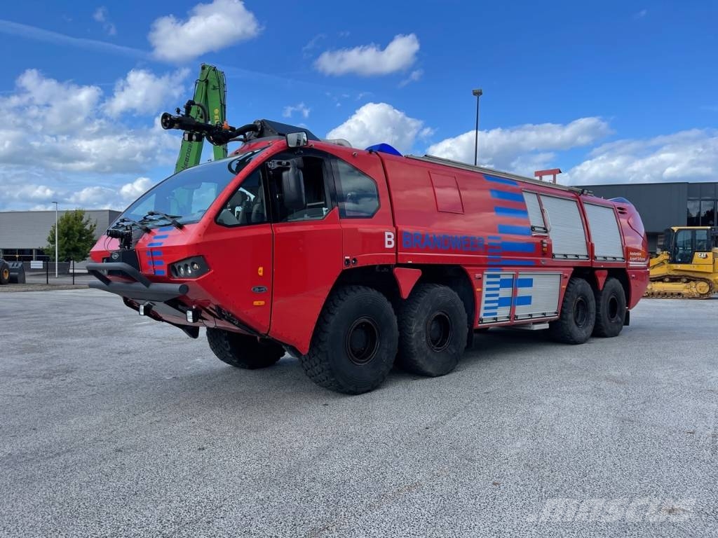 e-one-titan-p6-hpr-crashtender-2004-holten-overijssel-olanda