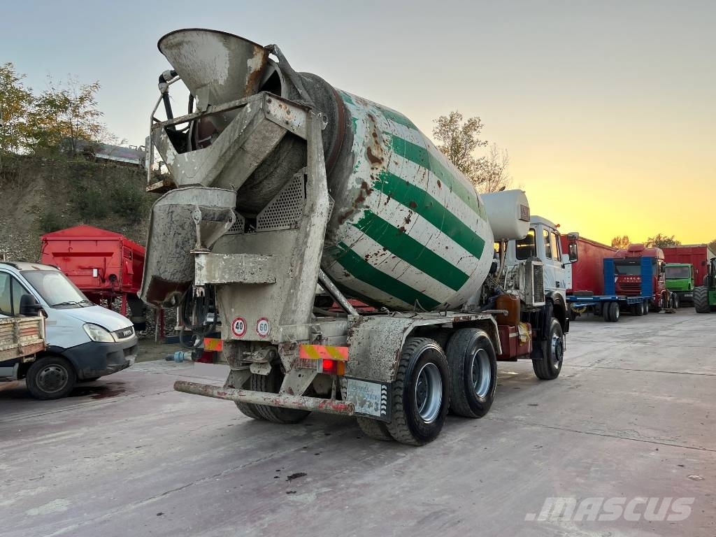 Iveco 330-30 Betonkeverők/Betonpumpák