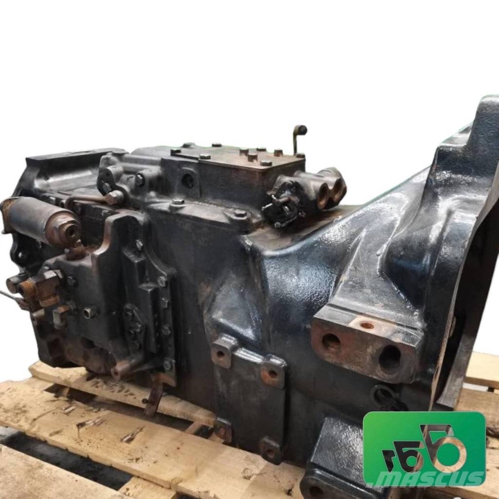 New Holland T6. Gearbox 44989087 Transmisiones