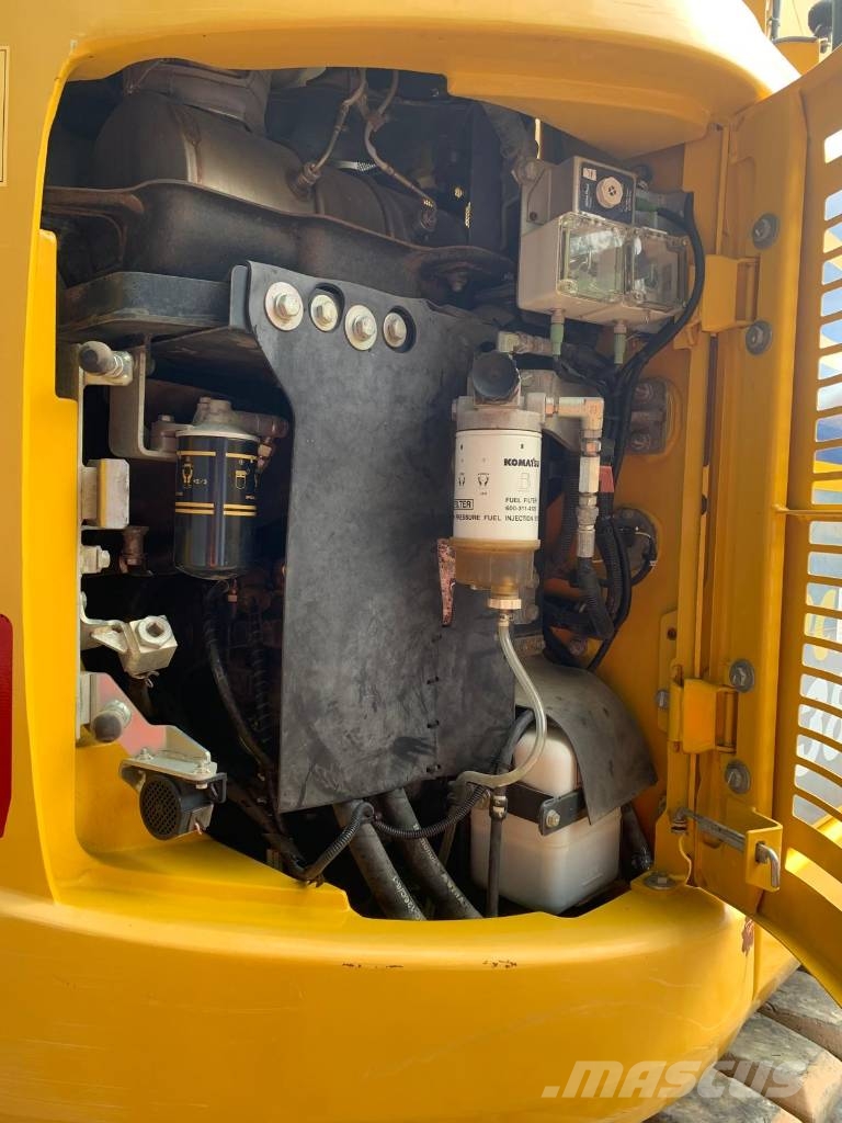 Komatsu PC 138 US-11 Excavadoras sobre orugas