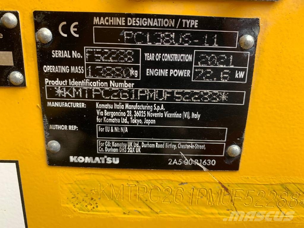 Komatsu PC 138 US-11 Excavadoras sobre orugas