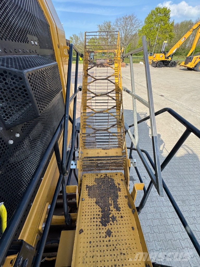 CAT 6015B Crawler excavators