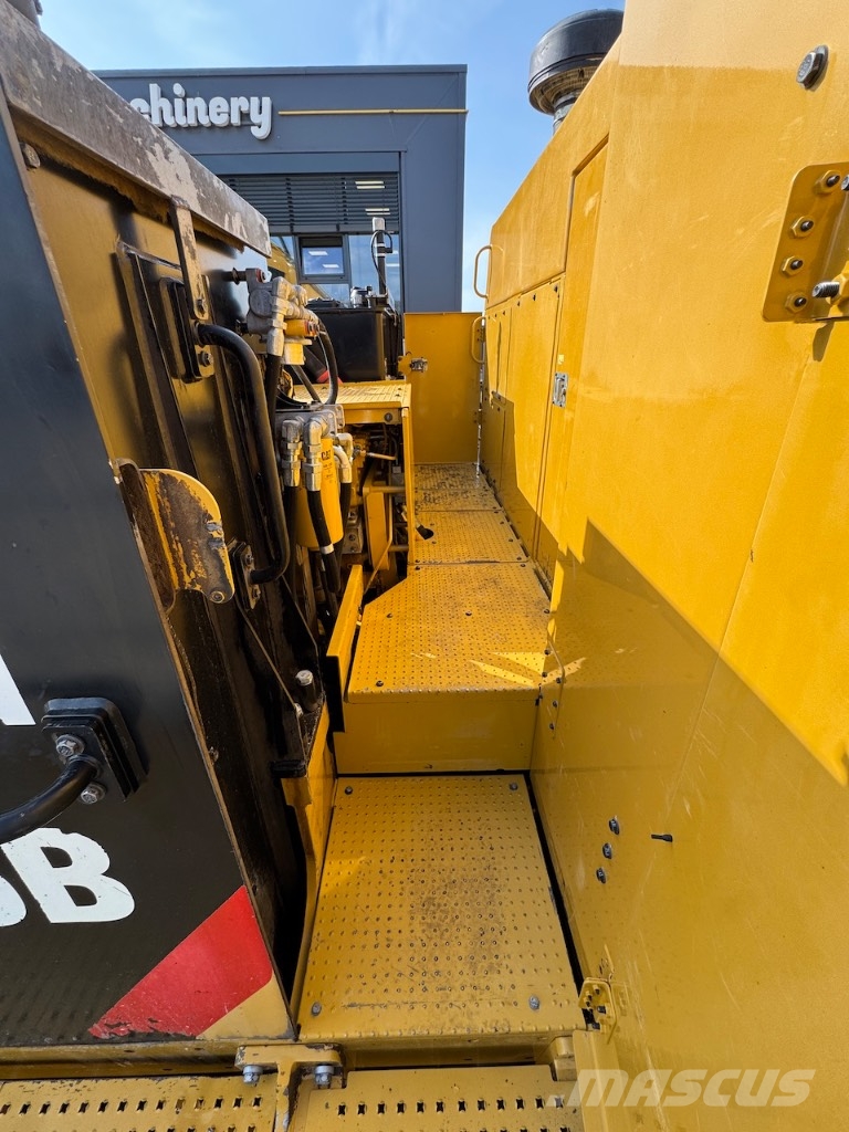CAT 6015B Crawler excavators