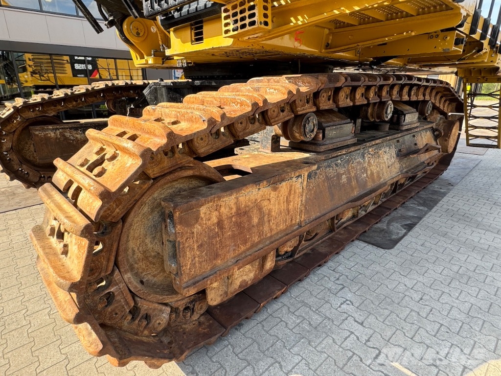 CAT 6015B Crawler excavators