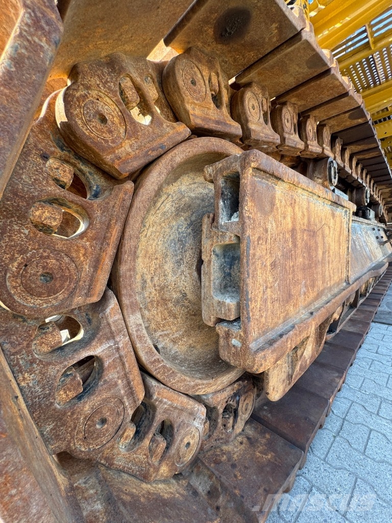CAT 6015B Crawler excavators