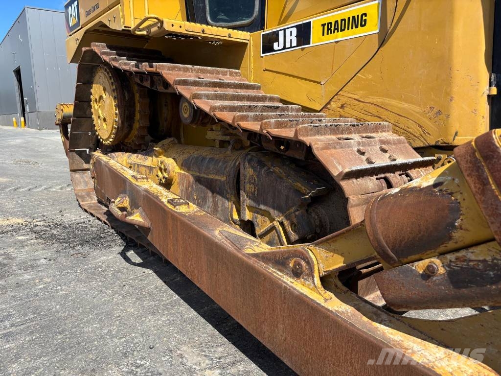 CAT D 6 T XL Buldozer sobre oruga